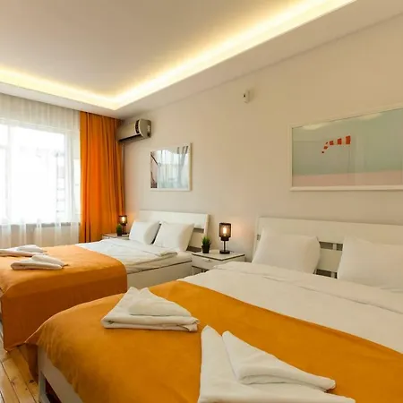 An Amazing At Taksim Square Appartement